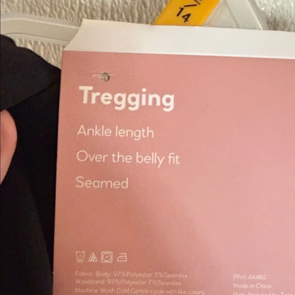 Destination Maternity Classic Black Treggings